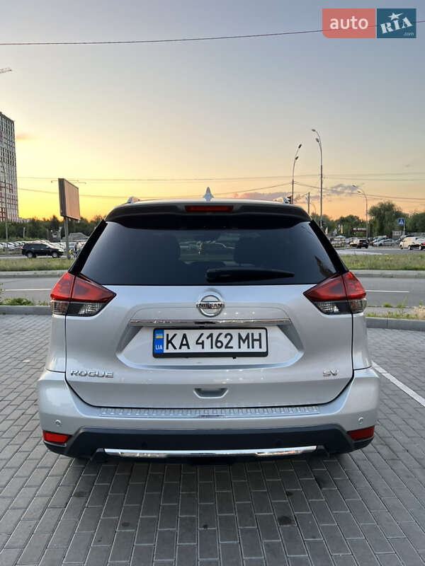 Внедорожник / Кроссовер Nissan Rogue 2019 в Киеве