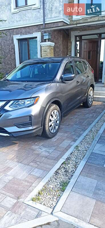 Nissan Rogue 2019