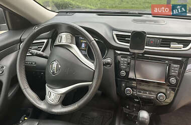 Позашляховик / Кросовер Nissan Rogue 2014 в Києві