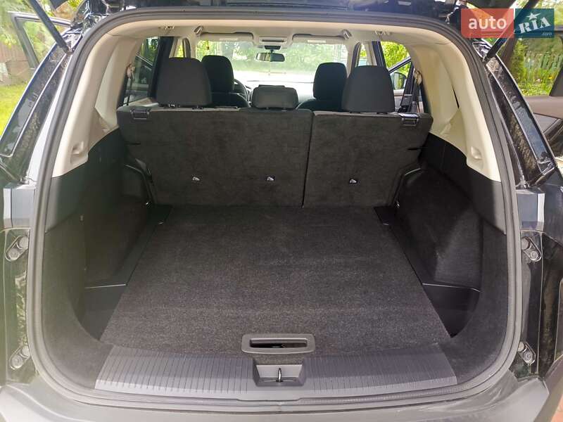 Внедорожник / Кроссовер Nissan Rogue 2021 в Киеве