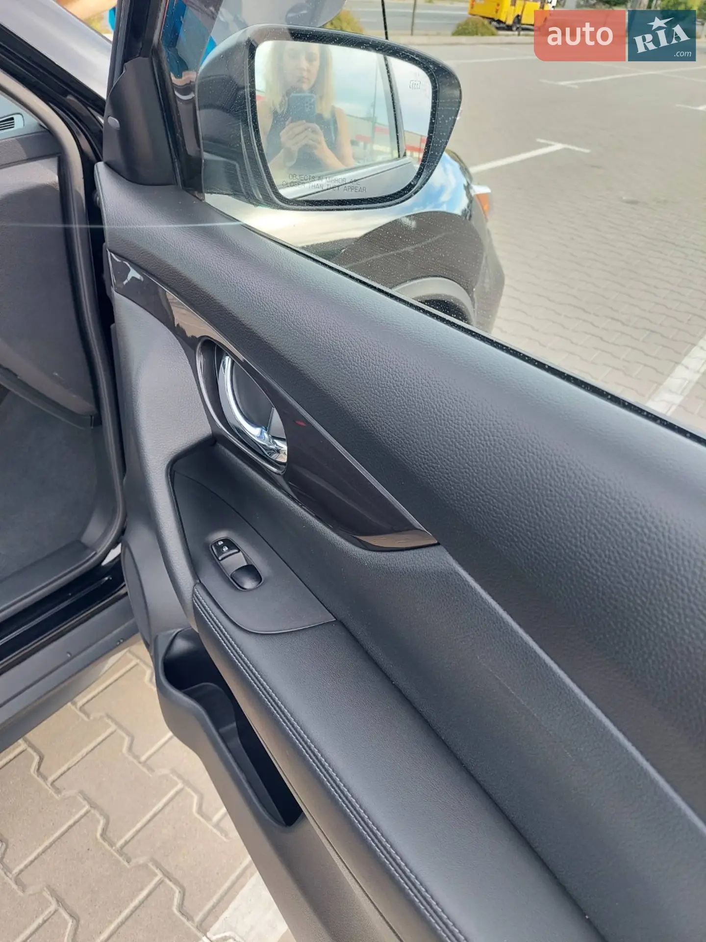 2019 Nissan Rogue - мініатюра 16