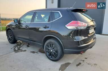 Внедорожник / Кроссовер Nissan Rogue 2016 в 