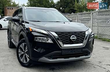 Позашляховик / Кросовер Nissan Rogue 2022 в Тернополі