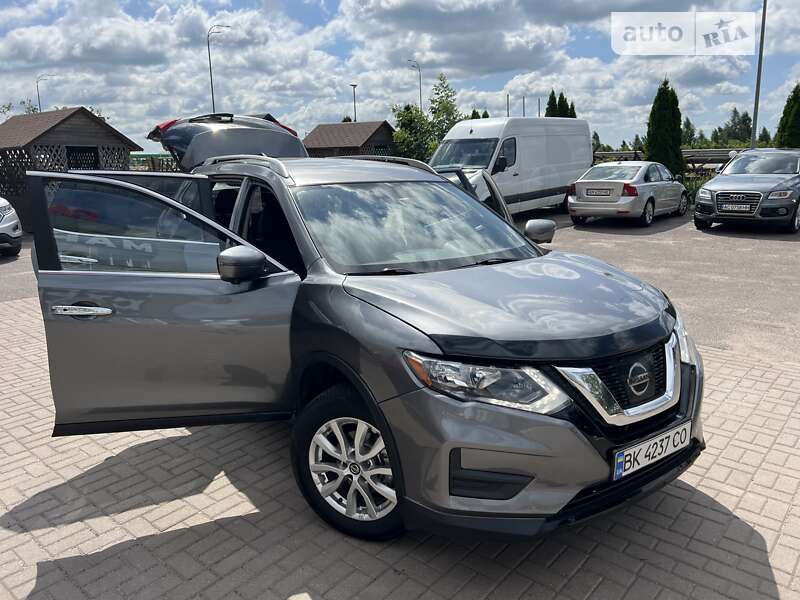 Nissan Rogue 2017