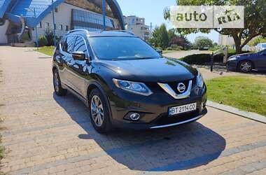 Позашляховик / Кросовер Nissan Rogue 2014 в Южному