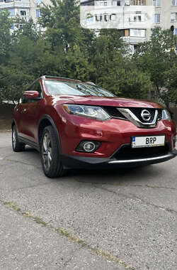 Позашляховик / Кросовер Nissan Rogue 2015 в Харкові