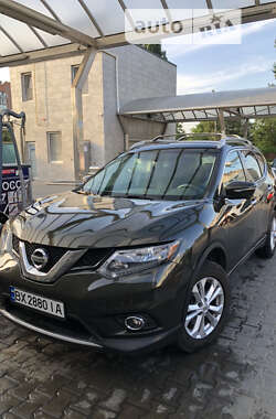 Внедорожник / Кроссовер Nissan Rogue 2015 в Хмельницком