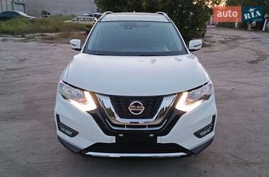 Внедорожник / Кроссовер Nissan Rogue 2019 в Киеве