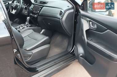 Внедорожник / Кроссовер Nissan Rogue 2019 в 