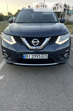 Позашляховик / Кросовер Nissan Rogue 2015 в Харкові