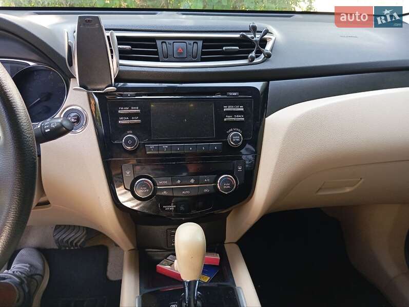 Внедорожник / Кроссовер Nissan Rogue 2015 в Владимире фото 10 Внедорожник / Кроссовер Nissan Rogue 2015 в Владимире