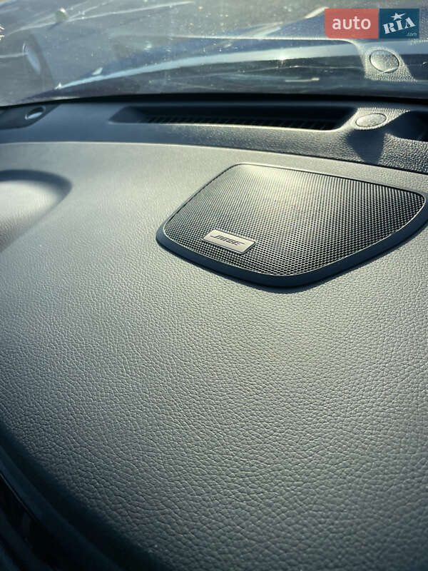 Внедорожник / Кроссовер Nissan Rogue 2018 в Киеве