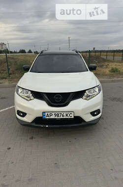 Внедорожник / Кроссовер Nissan Rogue 2014 в Запорожье