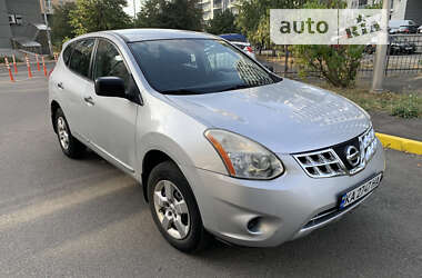 Внедорожник / Кроссовер Nissan Rogue 2011 в Лубнах