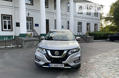 Внедорожник / Кроссовер Nissan Rogue 2017 в Белой Церкви