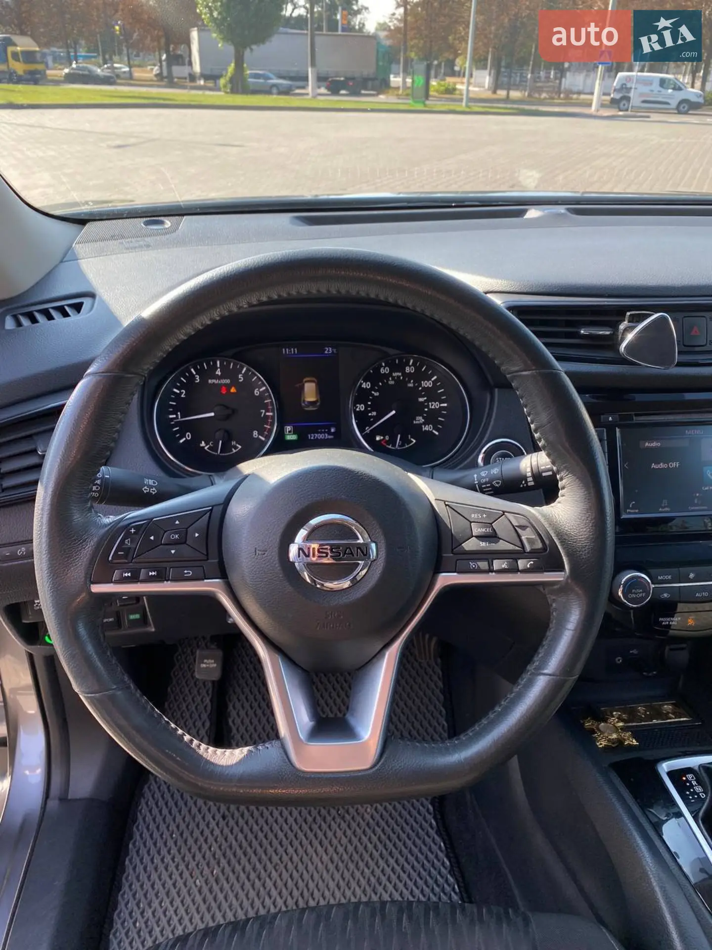 2018 Nissan Rogue - мініатюра 15