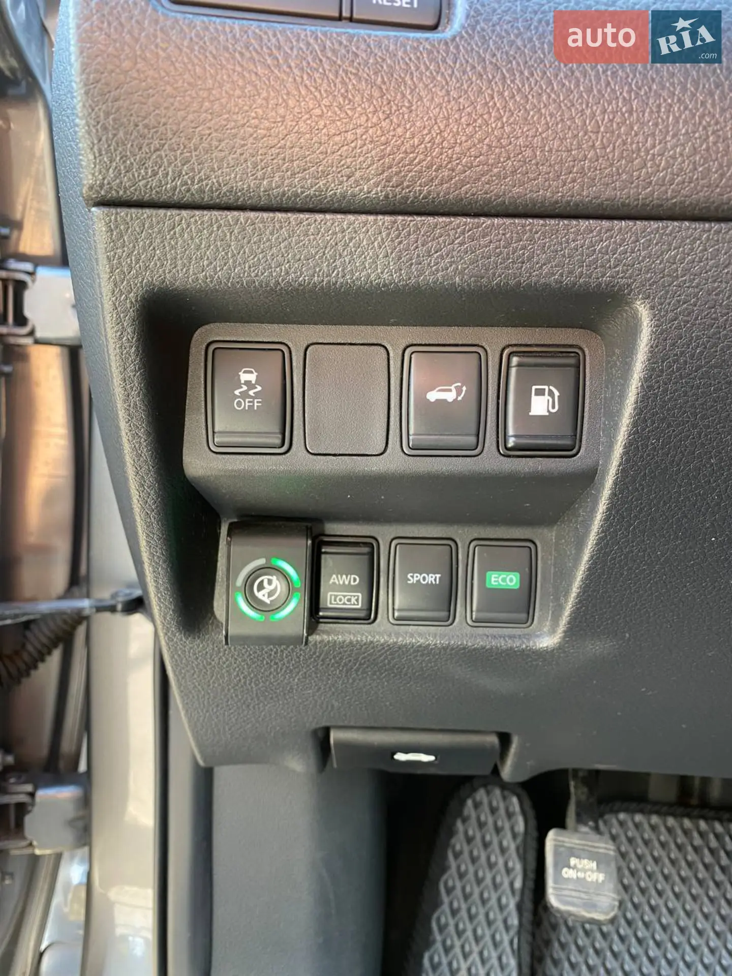 2018 Nissan Rogue - мініатюра 28