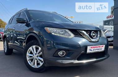 Позашляховик / Кросовер Nissan Rogue 2015 в Києві