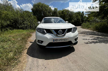 Внедорожник / Кроссовер Nissan Rogue 2015 в Виннице