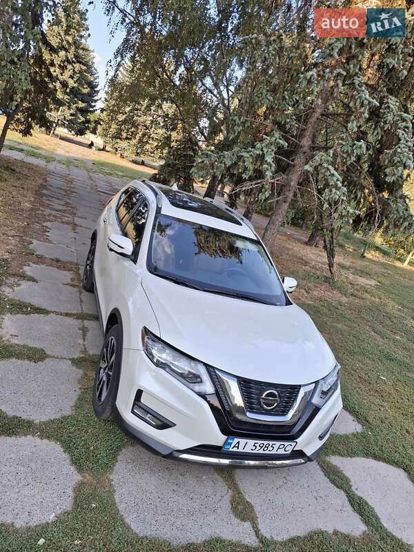 Позашляховик / Кросовер Nissan Rogue 2019 в Переяславі