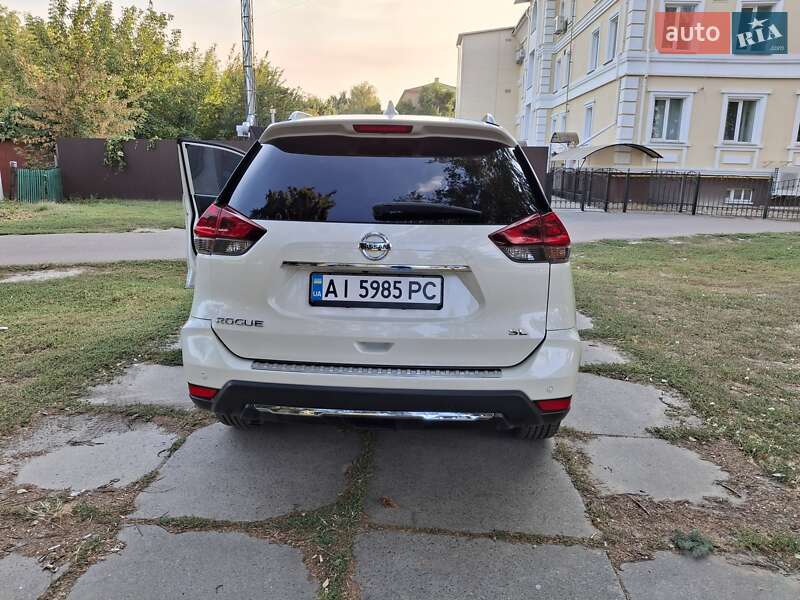 Позашляховик / Кросовер Nissan Rogue 2019 в Переяславі