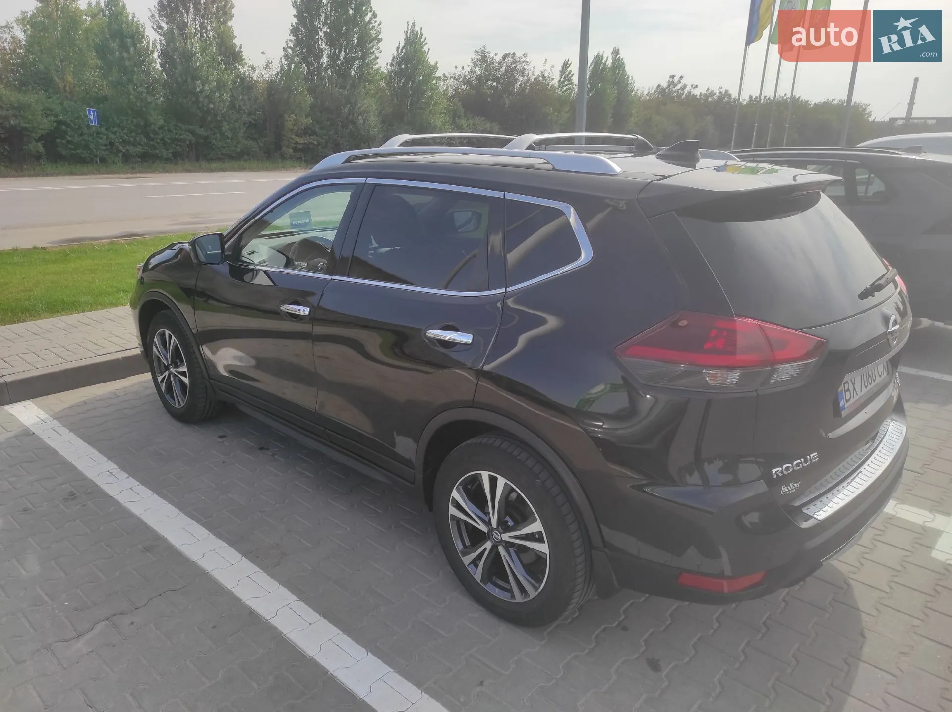 2018 Nissan Rogue - мініатюра 15