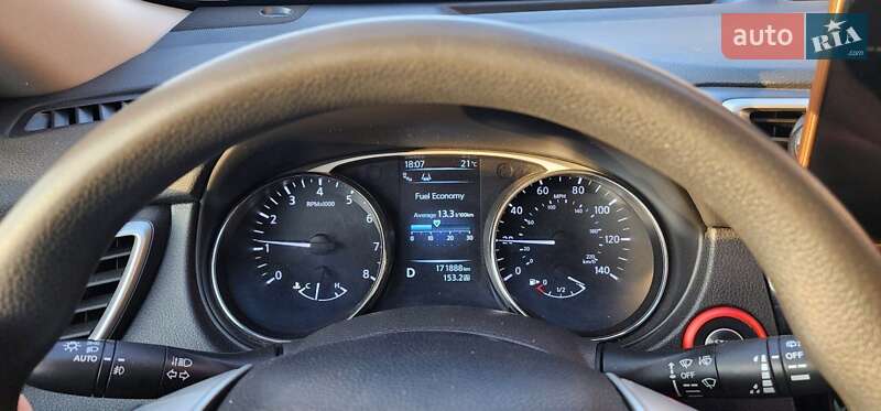 Позашляховик / Кросовер Nissan Rogue 2015 в Полтаві фото 8 Позашляховик / Кросовер Nissan Rogue 2015 в Полтаві