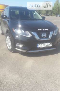 Позашляховик / Кросовер Nissan Rogue 2017 в Харкові