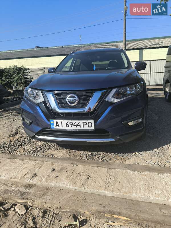 Nissan Rogue 2020