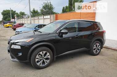 Позашляховик / Кросовер Nissan Rogue 2021 в Ірпені