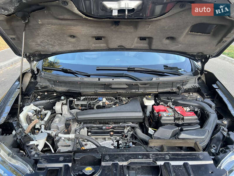 Внедорожник / Кроссовер Nissan Rogue 2019 в Ромнах