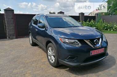 Внедорожник / Кроссовер Nissan Rogue 2015 в Луцке