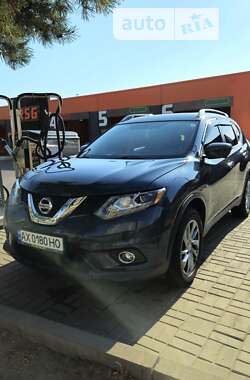 Позашляховик / Кросовер Nissan Rogue 2015 в Харкові