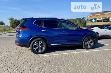 Внедорожник / Кроссовер Nissan Rogue 2018 в Львове