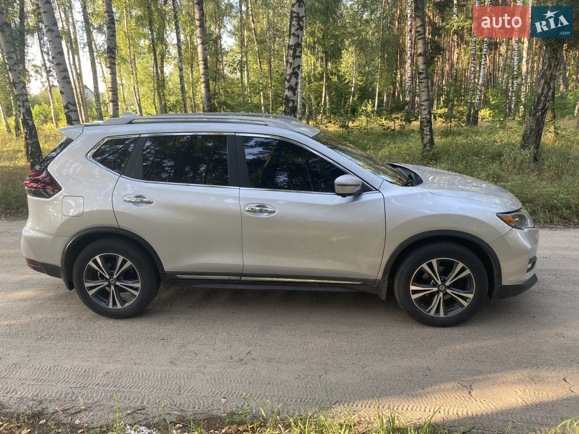 2018 Nissan Rogue - мініатюра 4