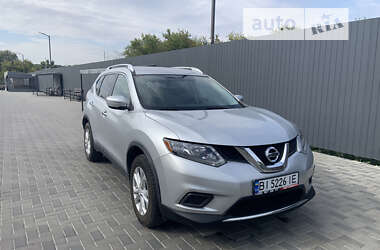 Внедорожник / Кроссовер Nissan Rogue 2015 в Полтаве