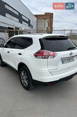 Позашляховик / Кросовер Nissan Rogue 2016 в Тернополі