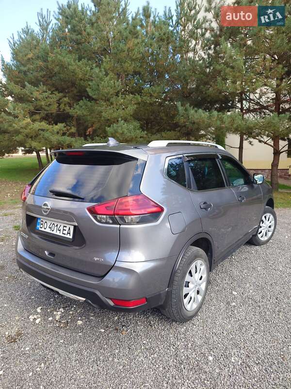 Внедорожник / Кроссовер Nissan Rogue 2016 в Тернополе фото 8 Внедорожник / Кроссовер Nissan Rogue 2016 в Тернополе