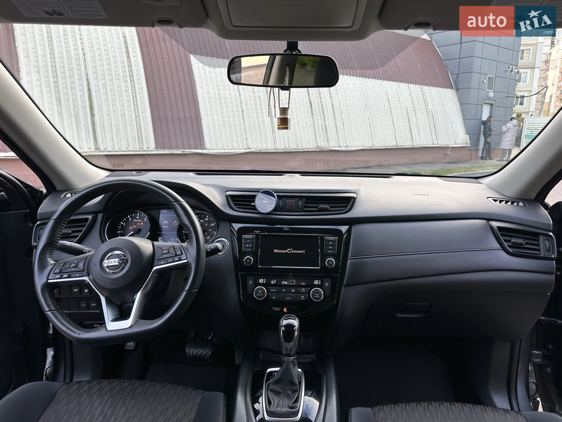 2018 Nissan Rogue - мініатюра 6