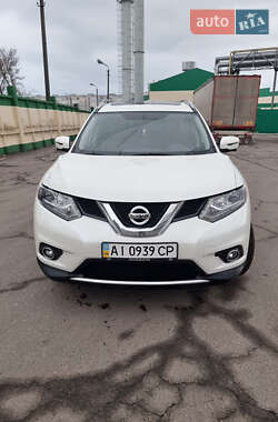 Внедорожник / Кроссовер Nissan Rogue 2016 в Белой Церкви