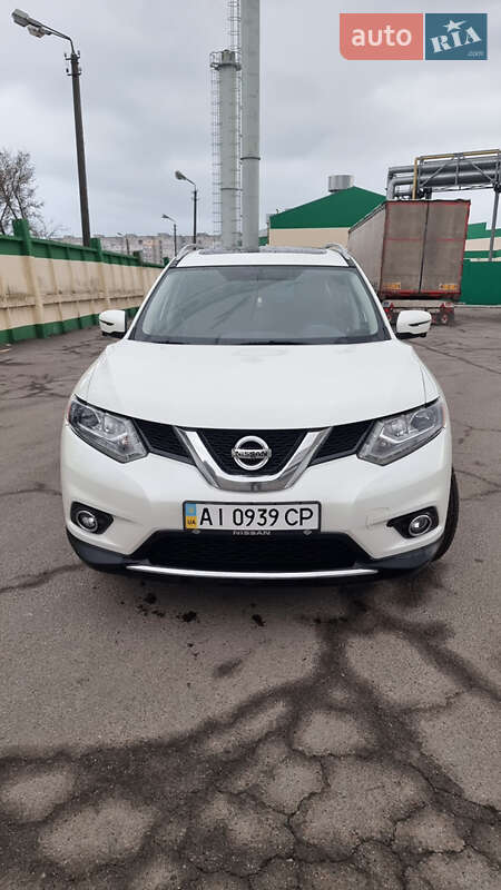 Внедорожник / Кроссовер Nissan Rogue 2016 в Белой Церкви