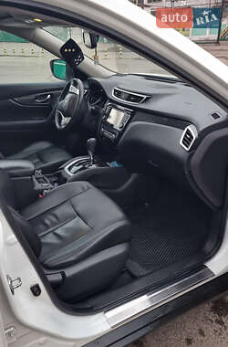 Внедорожник / Кроссовер Nissan Rogue 2016 в Белой Церкви