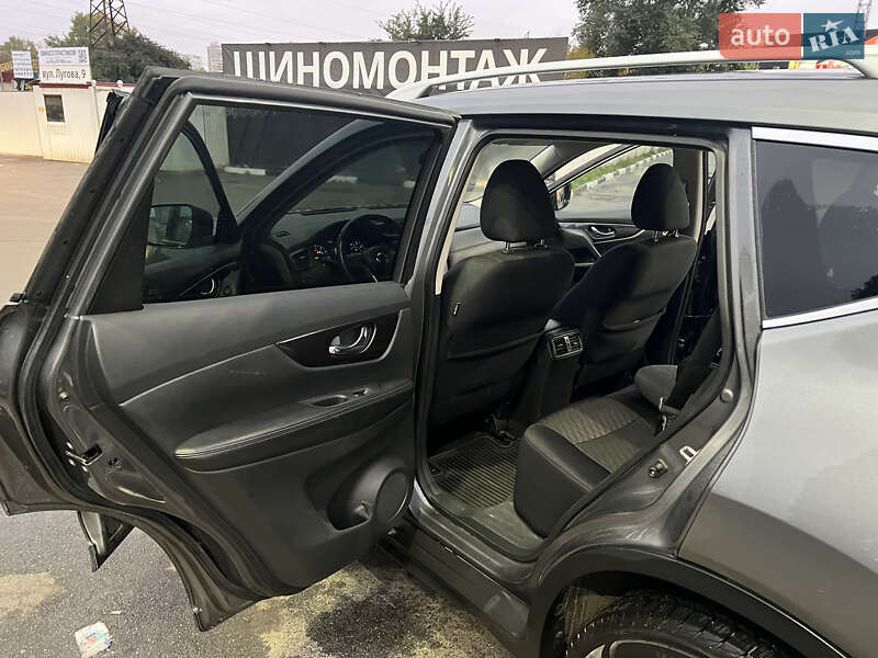 Позашляховик / Кросовер Nissan Rogue 2018 в Києві