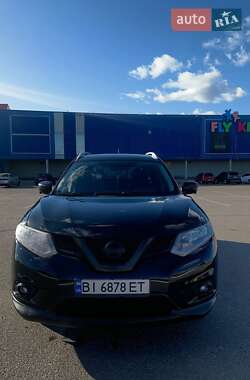 Внедорожник / Кроссовер Nissan Rogue 2016 в Кременчуге