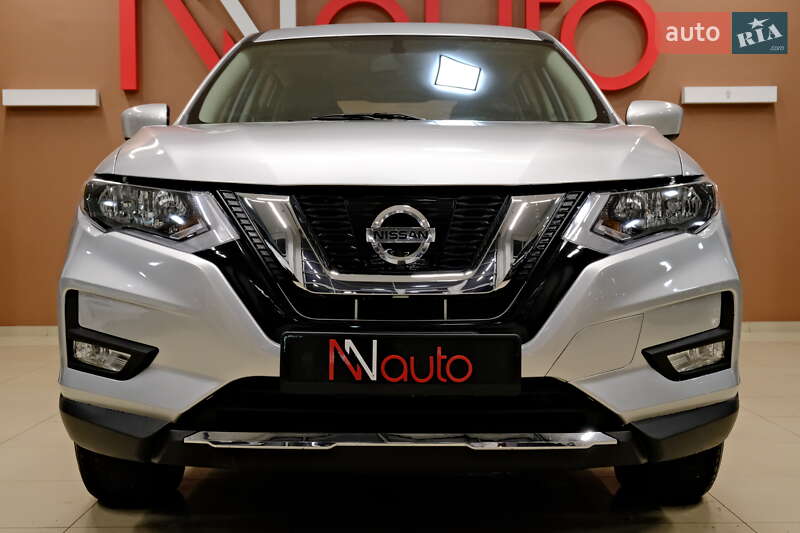 Внедорожник / Кроссовер Nissan Rogue 2017 в Одессе