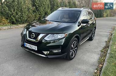 Позашляховик / Кросовер Nissan Rogue 2018 в Києві