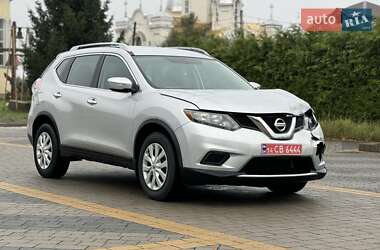 Внедорожник / Кроссовер Nissan Rogue 2015 в Львове