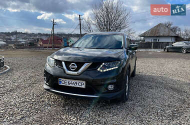 Внедорожник / Кроссовер Nissan Rogue 2014 в Черновцах