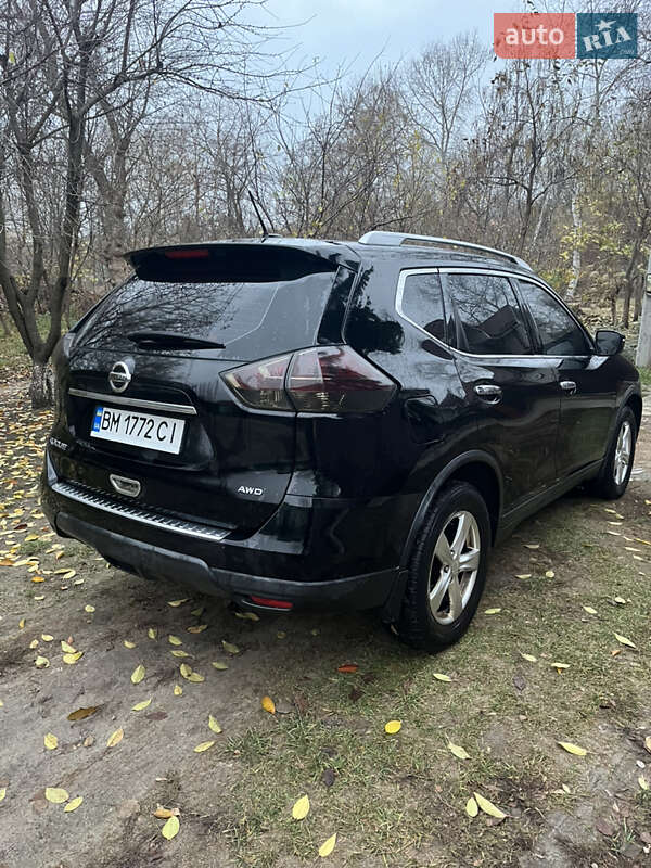 Позашляховик / Кросовер Nissan Rogue 2015 в Сумах
