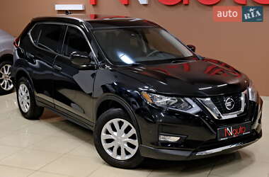Внедорожник / Кроссовер Nissan Rogue 2019 в 